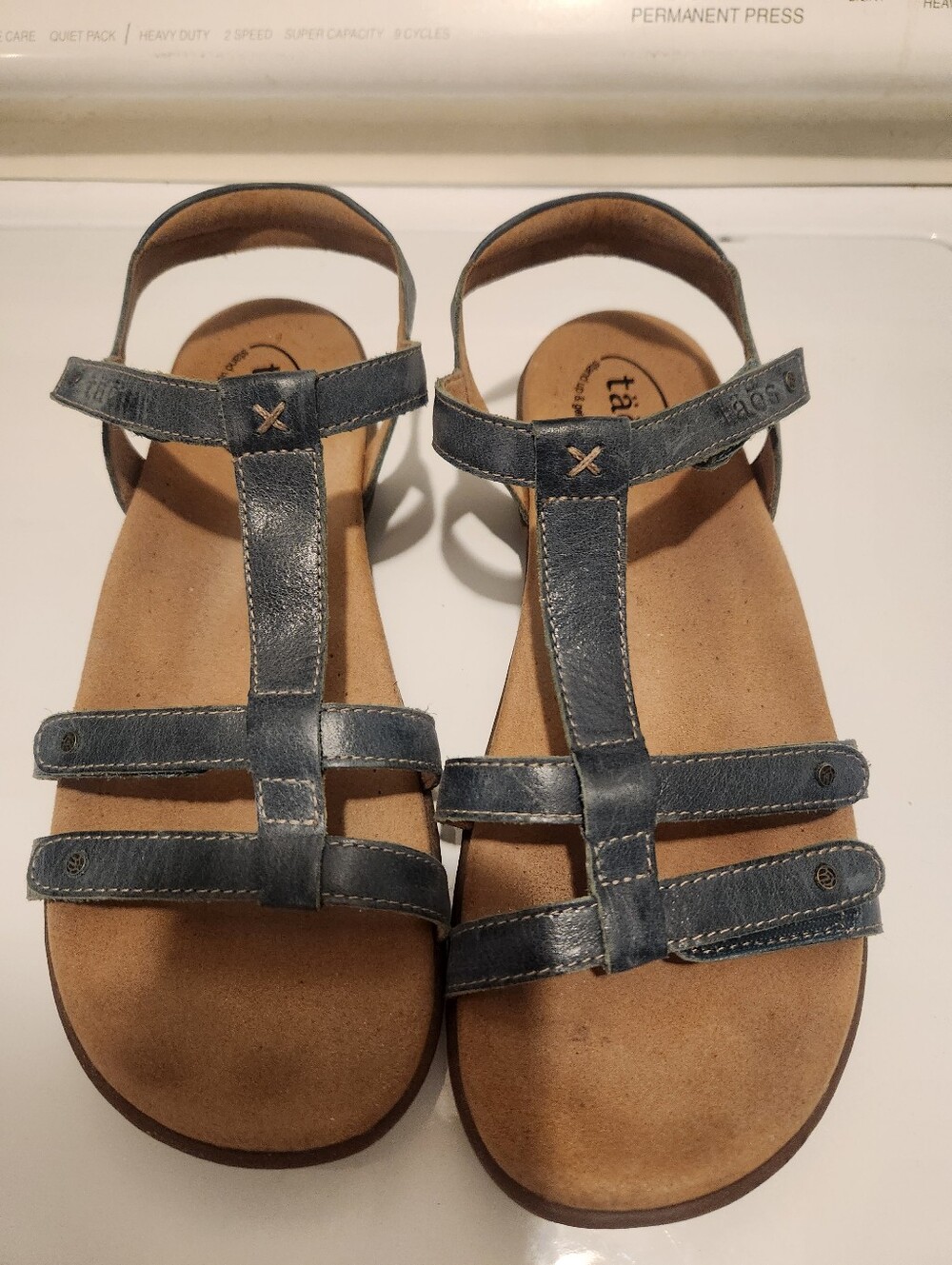 Taos Trophy 2 Sandals In Marine Blue